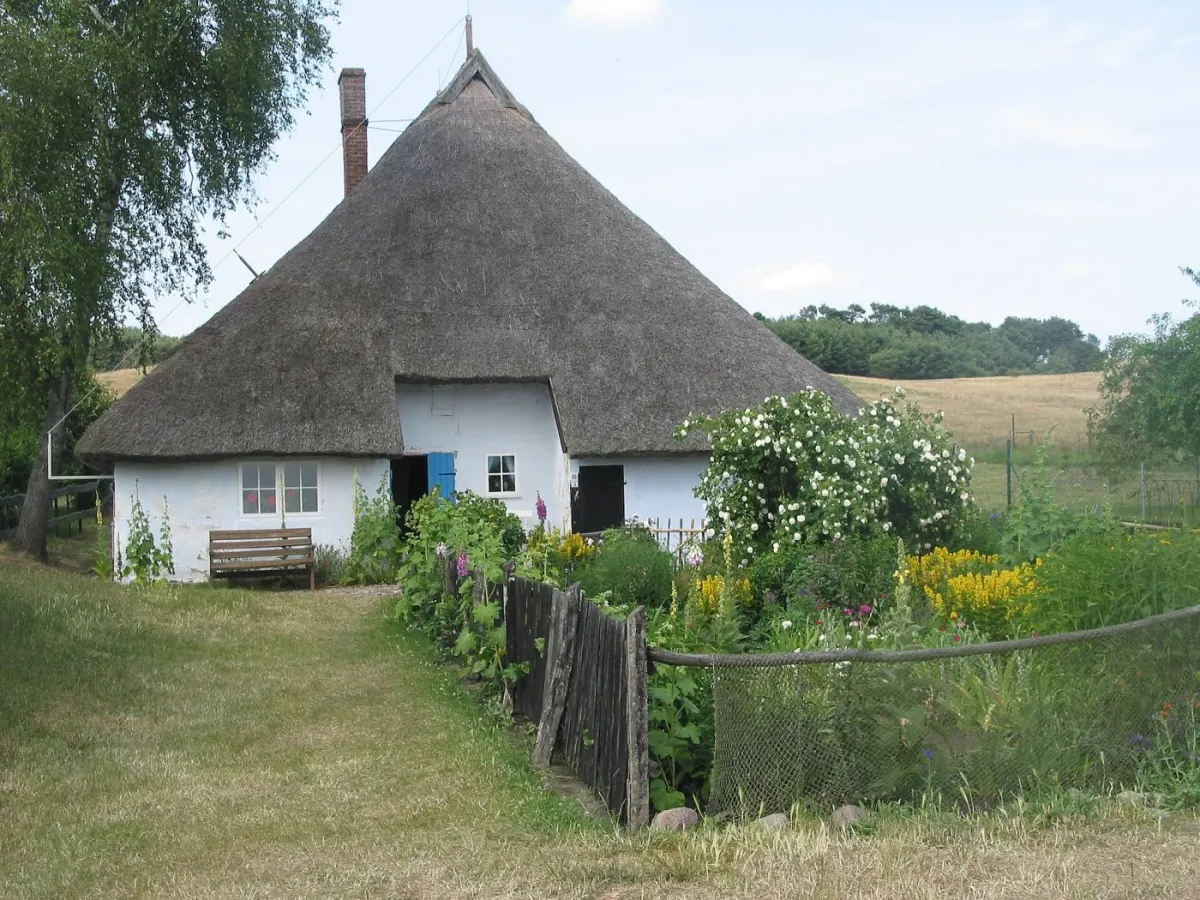 Pfarrwitwenhaus Groß Zicker – Ausflugsziel nahe Moritzdorf auf Rügen